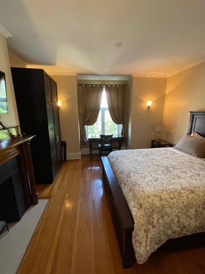 The Century House Bed And Breakfast Ottawa Eksteriør bilde